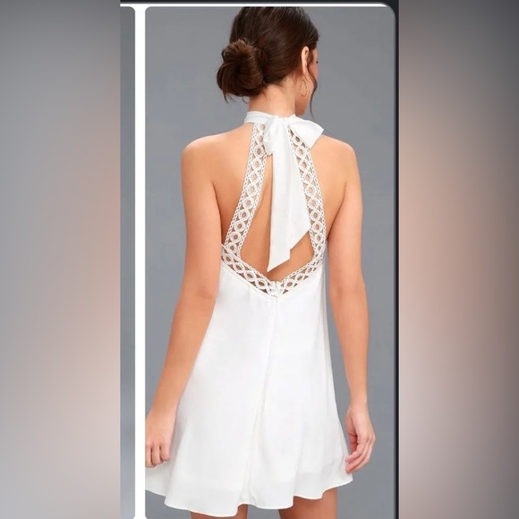 Lulus White Halter “Any Sway, Shape or Form” Dress size Small - Picture 2 of 6